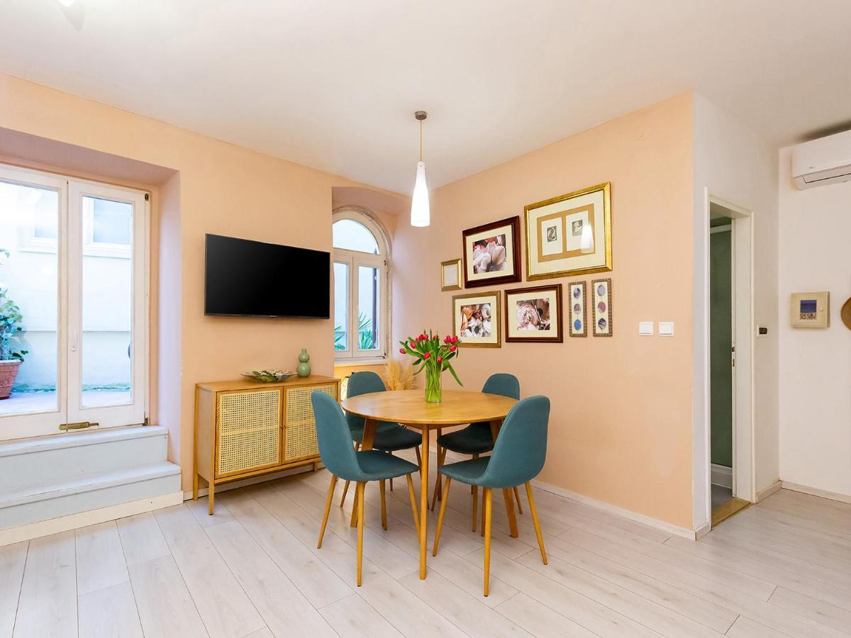 Apartment Anika Old Town Porec Bagian luar foto